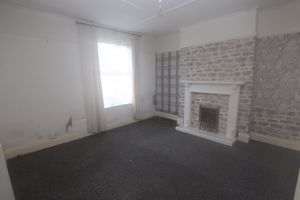 Living room- click for photo gallery